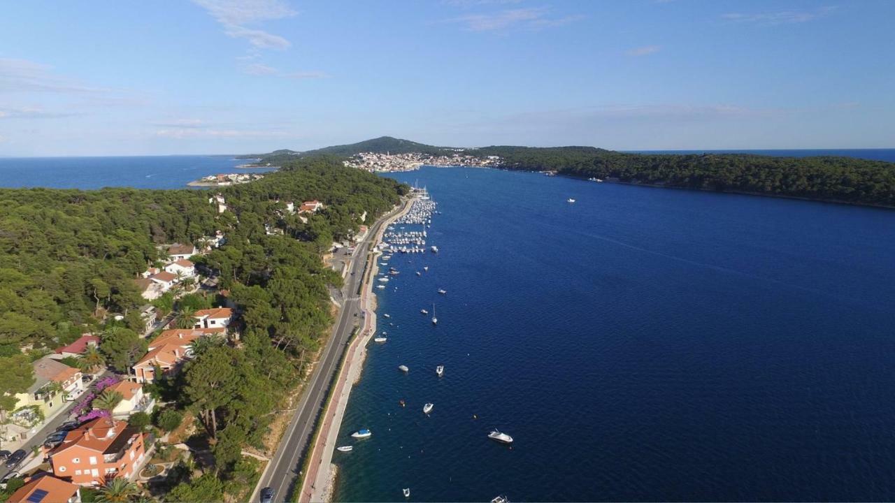 Apartment Sunshine Mali Losinj Luaran gambar